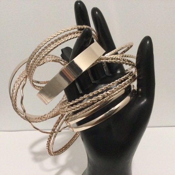 Ashley Stewart Jewelry Nwt Plus Size Gold Bangles 2 Count Poshmark